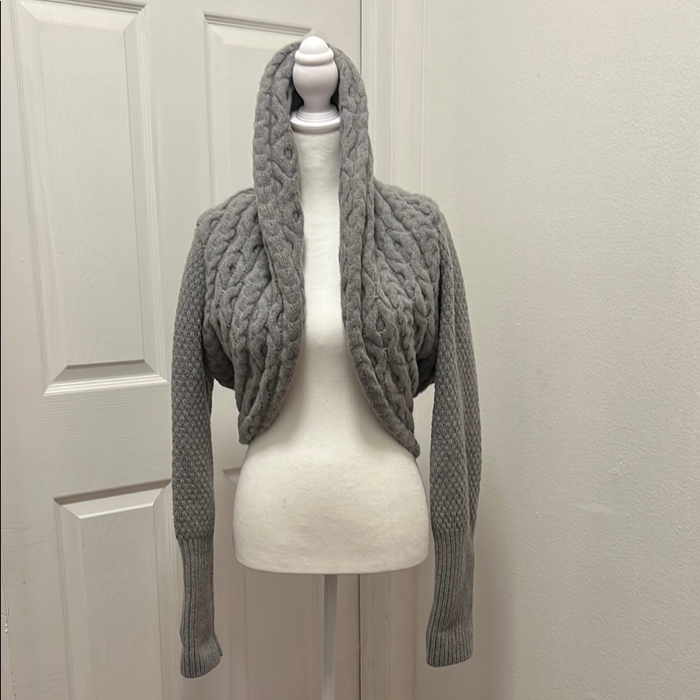 Diane Von Furstenberg Gray Cable Knit Shrug